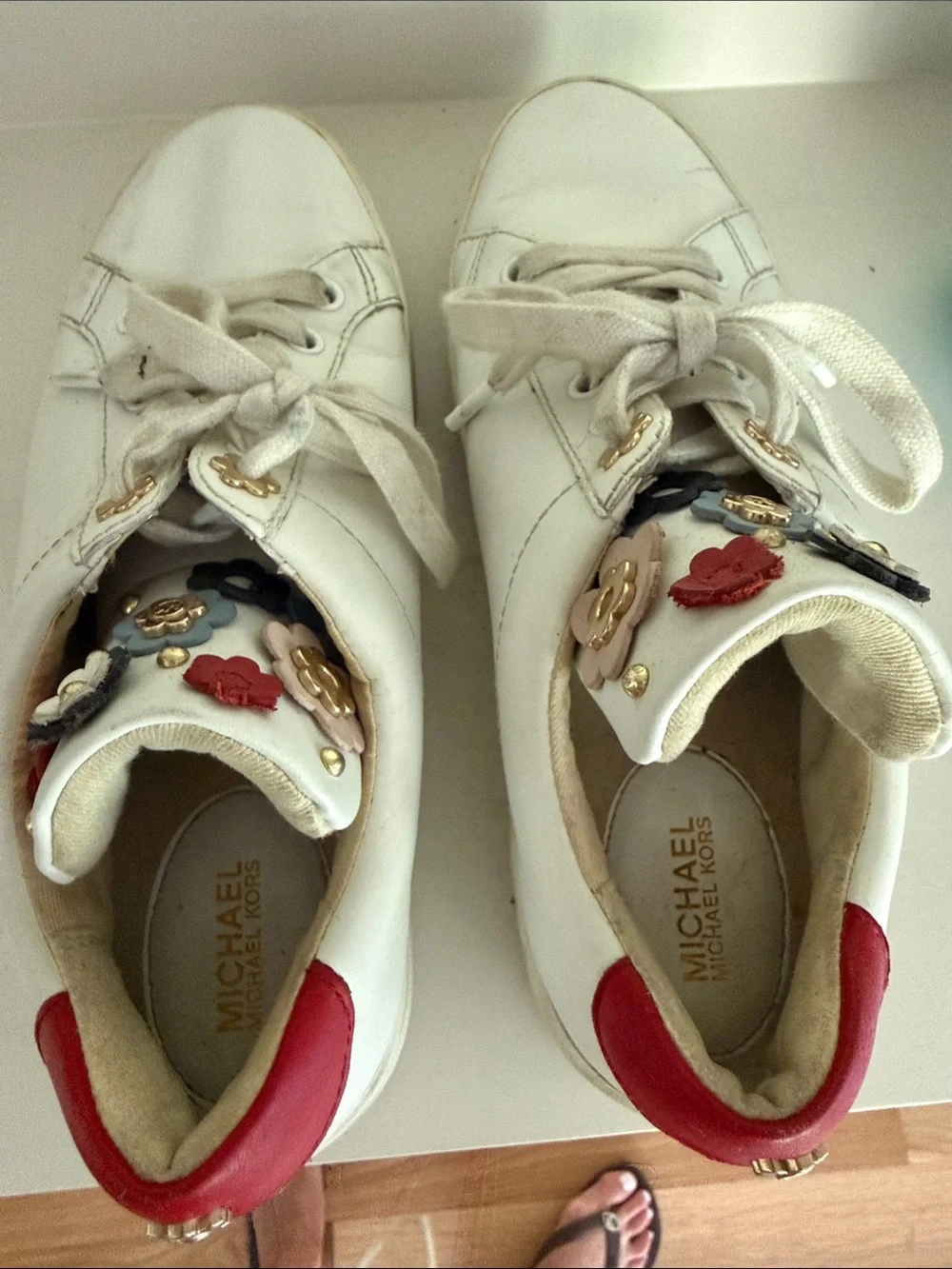 Women's White Floral Embellished Lace-Up Sneakers